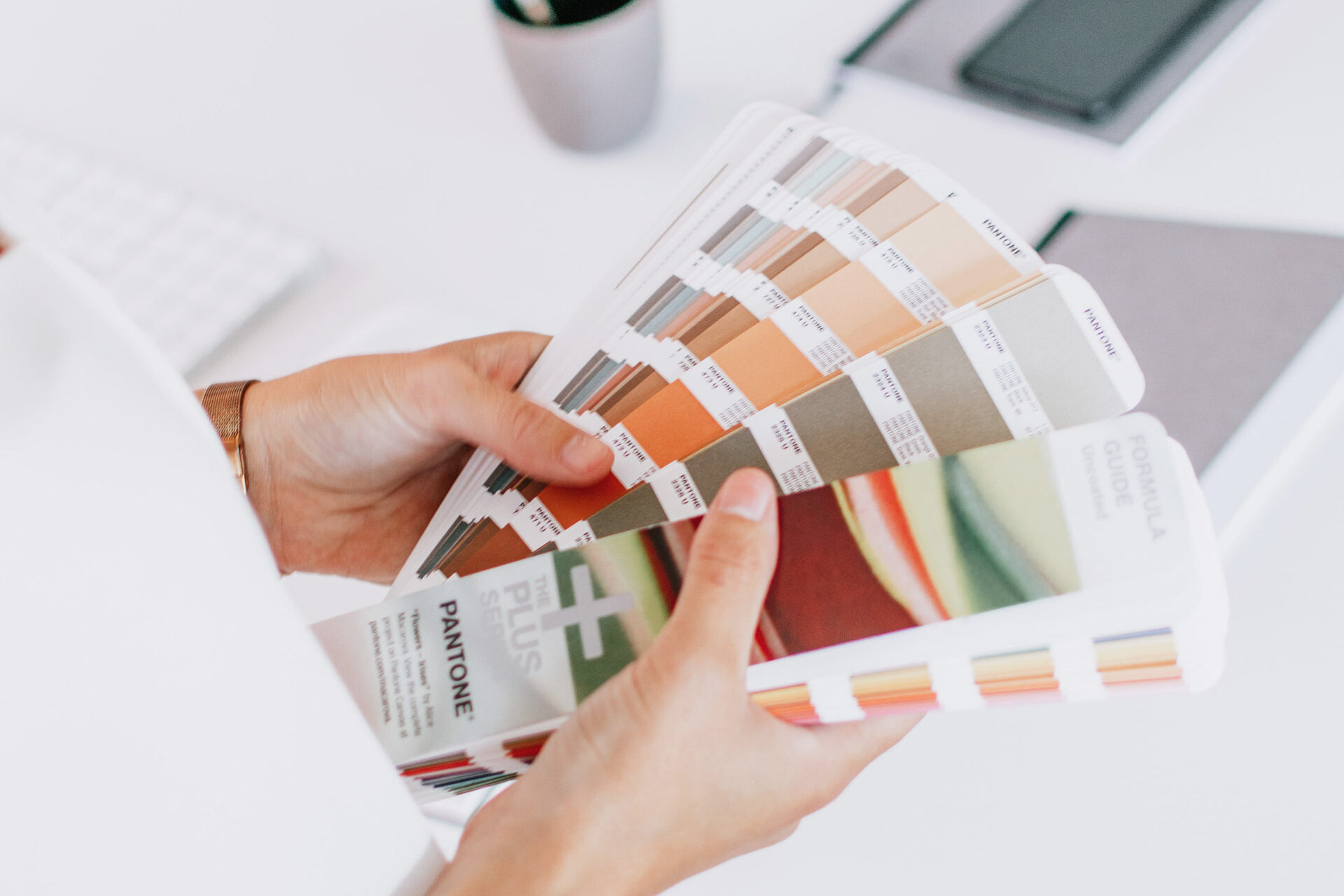Unhide pantone waaier